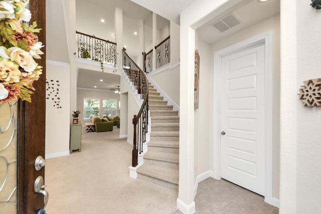 818 Butterfly Garden Trail, Richmond, TX 77406