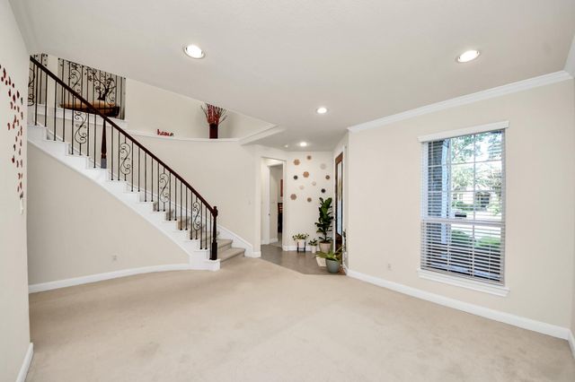 818 Butterfly Garden Trail, Richmond, TX 77406