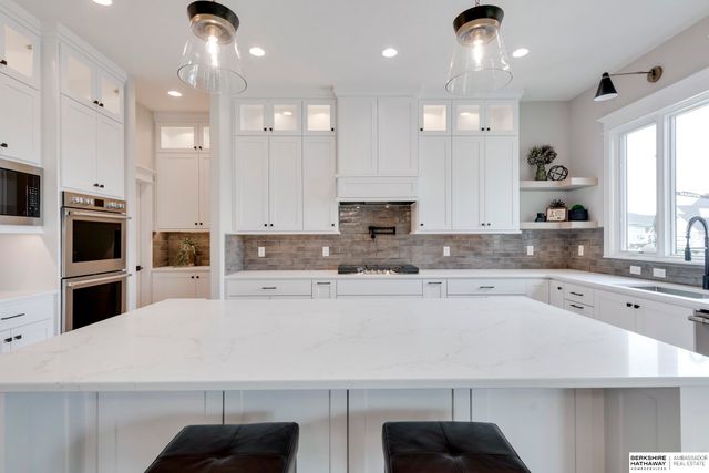 3509 S 219th Avenue, Elkhorn, NE 68022