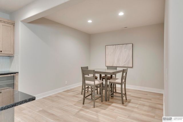 3509 S 219th Avenue, Elkhorn, NE 68022