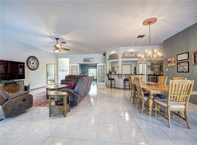 14405 Aquarius St, Corpus Christi, TX 78418