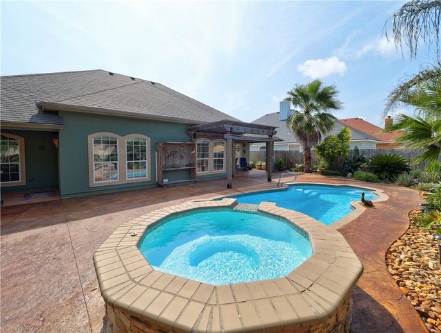 14405 Aquarius St, Corpus Christi, TX 78418