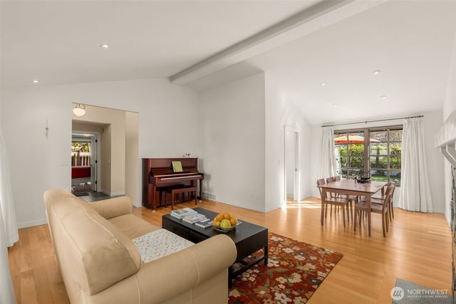 4478 142nd Avenue SE, Bellevue, WA 98006