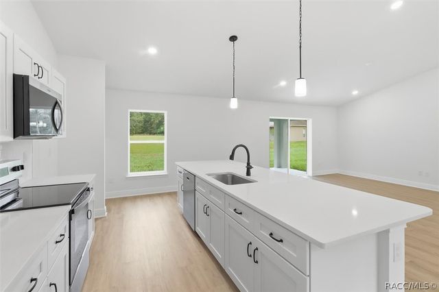 10952 N Morrell Drive, Dunnellon, FL 34434