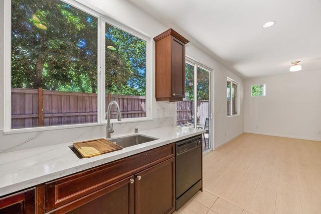 1016 Impressionist Loop, Roseville, CA 95747
