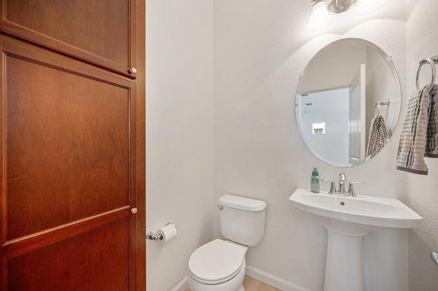 1016 Impressionist Loop, Roseville, CA 95747