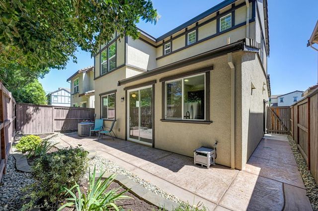 1016 Impressionist Loop, Roseville, CA 95747