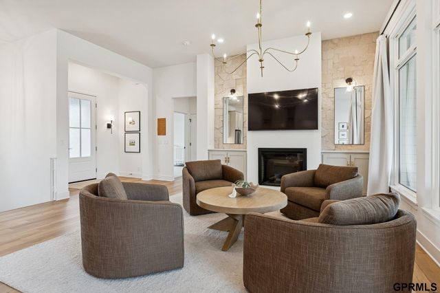 7030 N 172 Street, Bennington, NE 68007