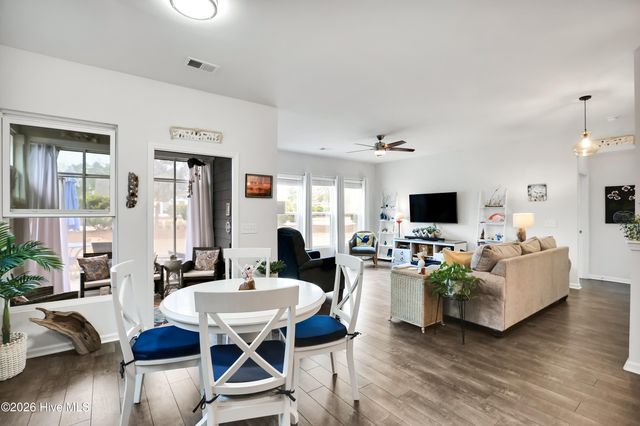 4011 Ruddy Duck Way, Wilmington, NC 28412