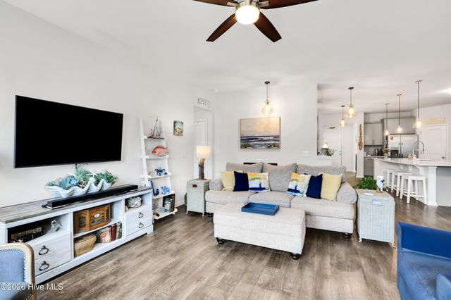 4011 Ruddy Duck Way, Wilmington, NC 28412