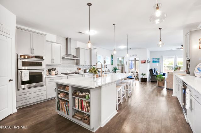 4011 Ruddy Duck Way, Wilmington, NC 28412