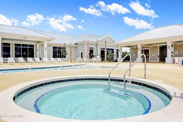 4011 Ruddy Duck Way, Wilmington, NC 28412