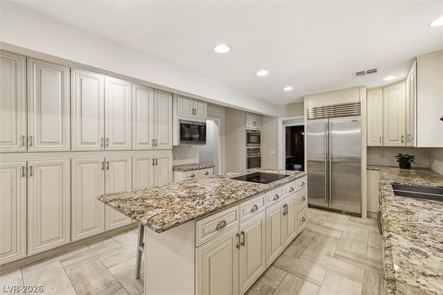 2252 Buckingham Court, Henderson, NV 89074