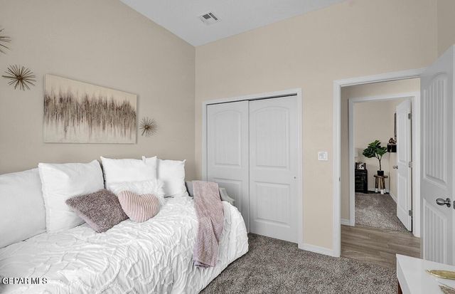 216 Olive Branch, Santa Teresa, NM 88008