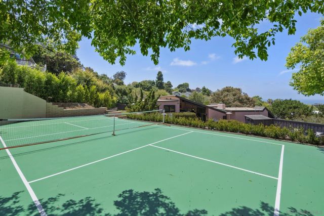 1653 El Paso Real, La Jolla, CA 92037