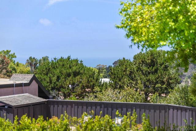 1653 El Paso Real, La Jolla, CA 92037