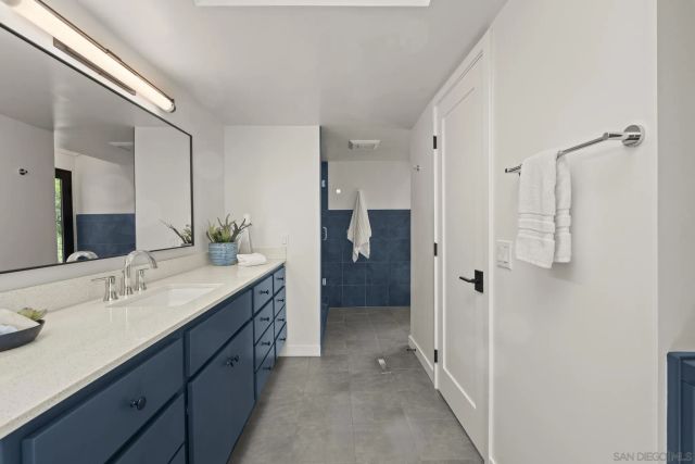 1653 El Paso Real, La Jolla, CA 92037