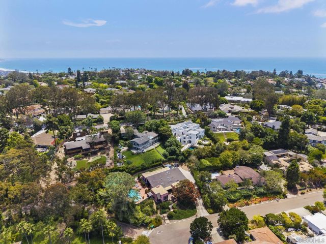 1653 El Paso Real, La Jolla, CA 92037