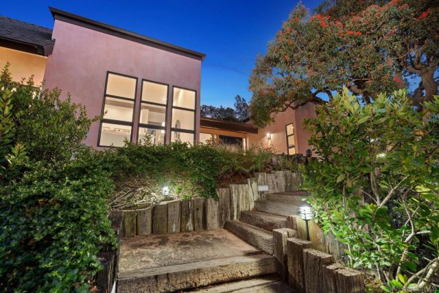 1653 El Paso Real, La Jolla, CA 92037