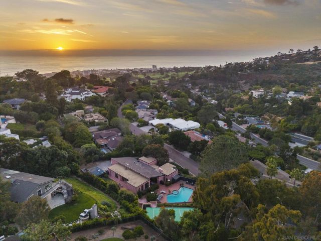 1653 El Paso Real, La Jolla, CA 92037