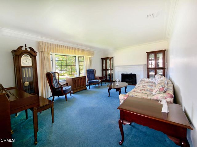 1474 Hillside Drive, Glendale, CA 91208