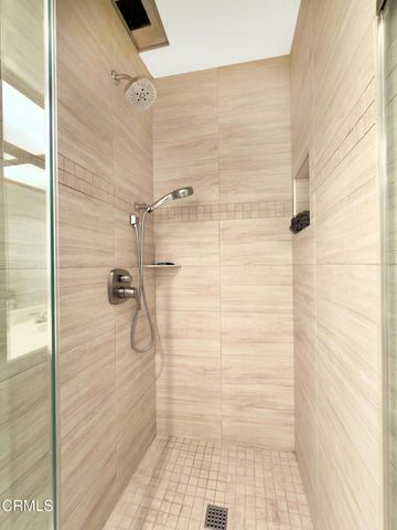 1474 Hillside Drive, Glendale, CA 91208