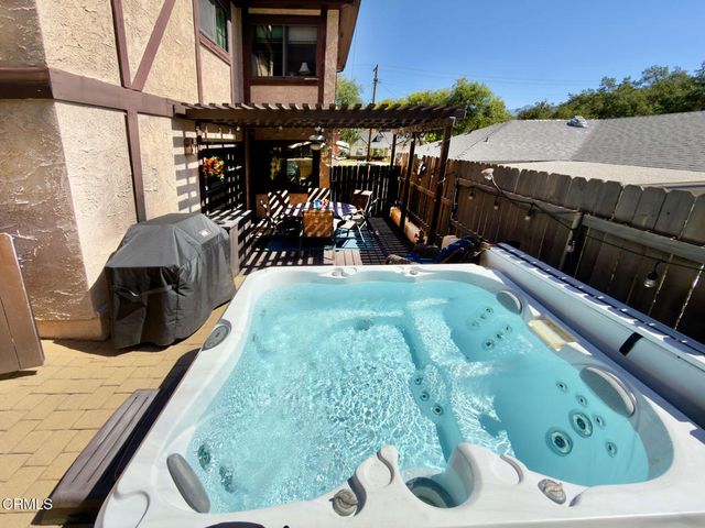 1474 Hillside Drive, Glendale, CA 91208