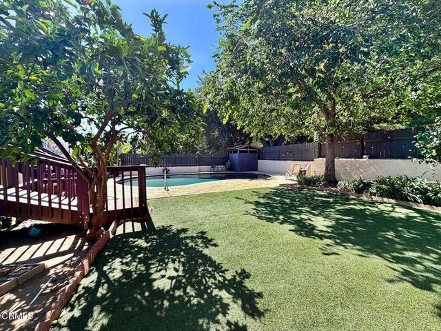 1474 Hillside Drive, Glendale, CA 91208