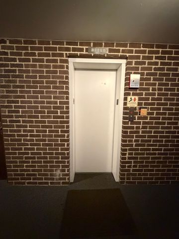 10424 Central Avenue 3NE, Oak Lawn, IL 60453