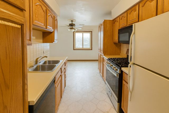 10424 Central Avenue 3NE, Oak Lawn, IL 60453