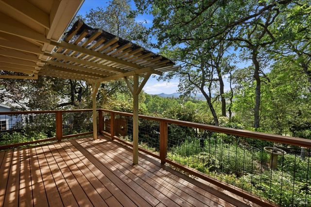 19897 Donkey Hill Rd, Hidden Valley Lake, CA 95467