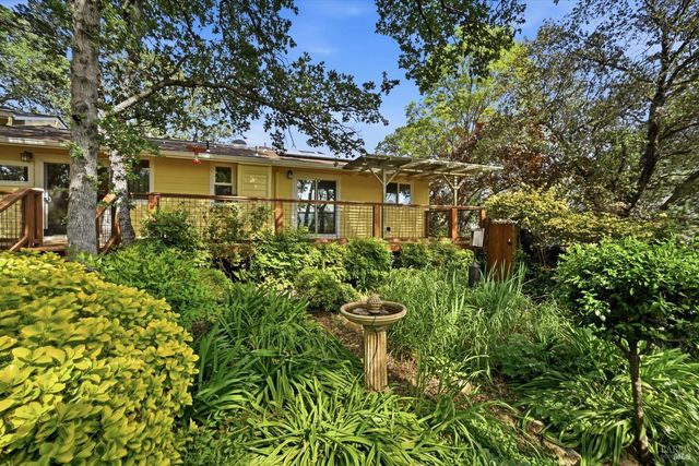 19897 Donkey Hill Rd, Hidden Valley Lake, CA 95467