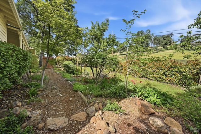 19897 Donkey Hill Rd, Hidden Valley Lake, CA 95467