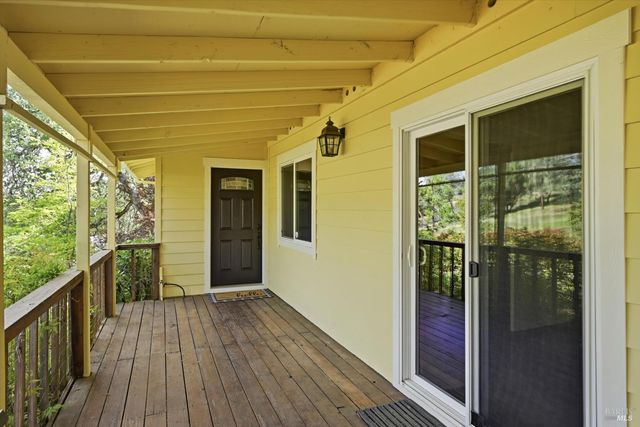19897 Donkey Hill Rd, Hidden Valley Lake, CA 95467