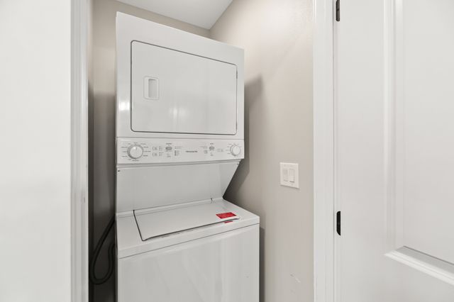 170 NE 23rd Lane, Ankeny, IA 50021