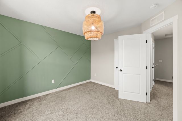 170 NE 23rd Lane, Ankeny, IA 50021