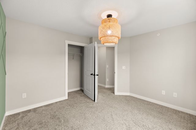 170 NE 23rd Lane, Ankeny, IA 50021