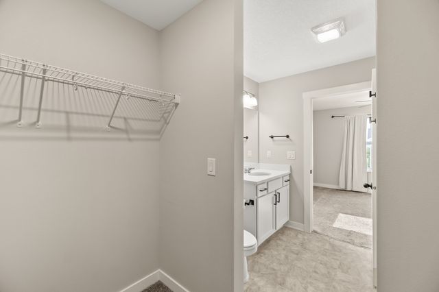 170 NE 23rd Lane, Ankeny, IA 50021