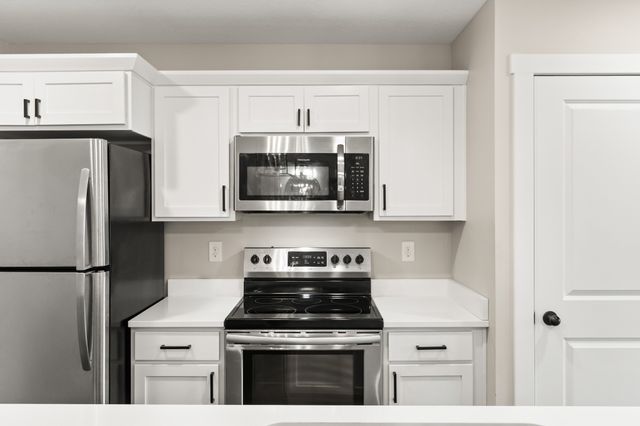 170 NE 23rd Lane, Ankeny, IA 50021