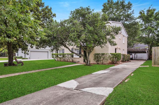 4505 Larch Lane, Bellaire, TX 77401