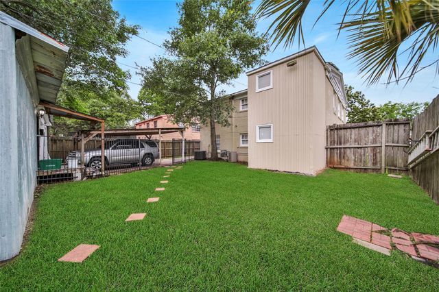 4505 Larch Lane, Bellaire, TX 77401