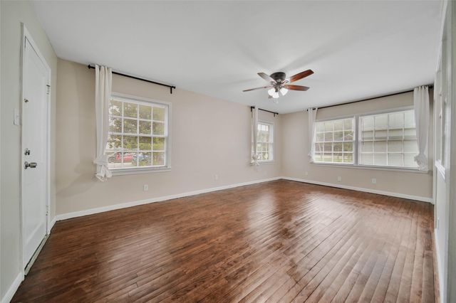 4505 Larch Lane, Bellaire, TX 77401