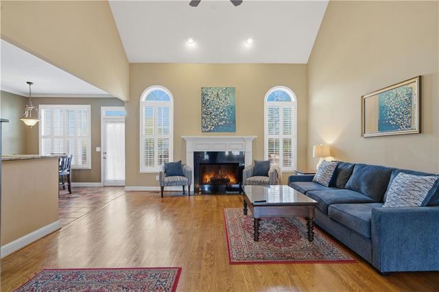 100 Colonial Circle NW, Cartersville, GA 30120