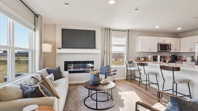15326 Coyote Drive, Urbandale, IA 50111