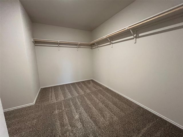 221 Wirecrested DR, Lockhart, TX 78644