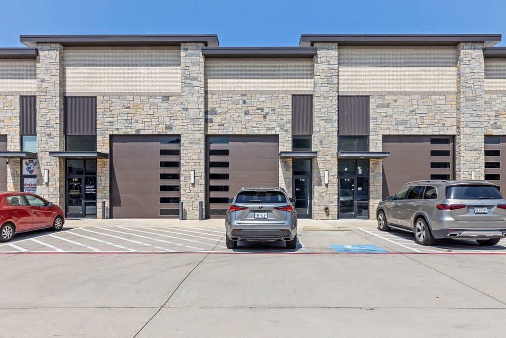 2601 E State Highway 121 112, Lewisville, TX 75056
