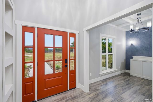 13932 State Highway 16, Pipe Creek, TX 78063