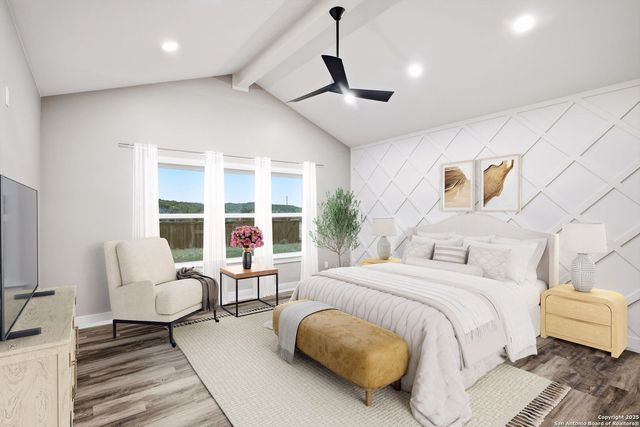 13932 State Highway 16, Pipe Creek, TX 78063