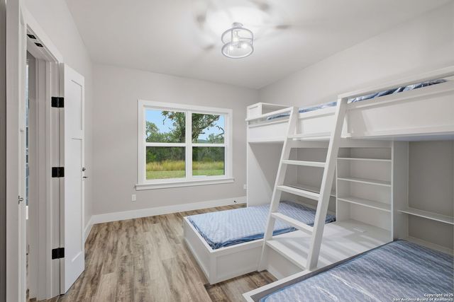 13932 State Highway 16, Pipe Creek, TX 78063