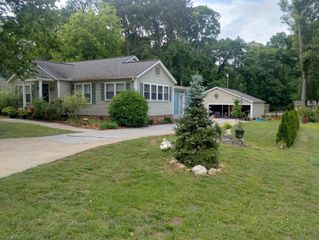 106 Todd Avenue, Dalton, GA 30721